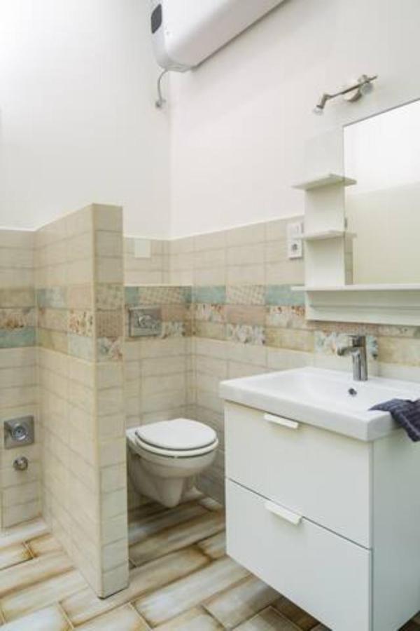 Hi-Bp Design Home Apartments In The Heart Of Budapest Bagian luar foto