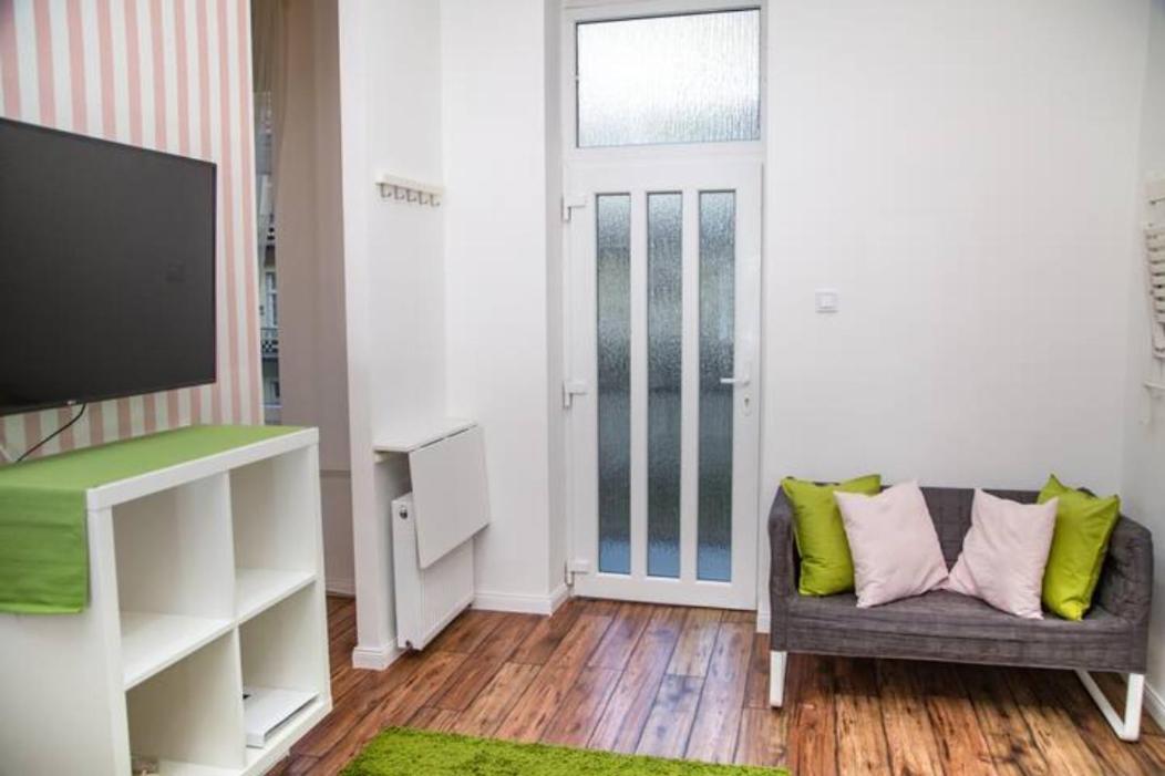 Hi-Bp Design Home Apartments In The Heart Of Budapest Bagian luar foto