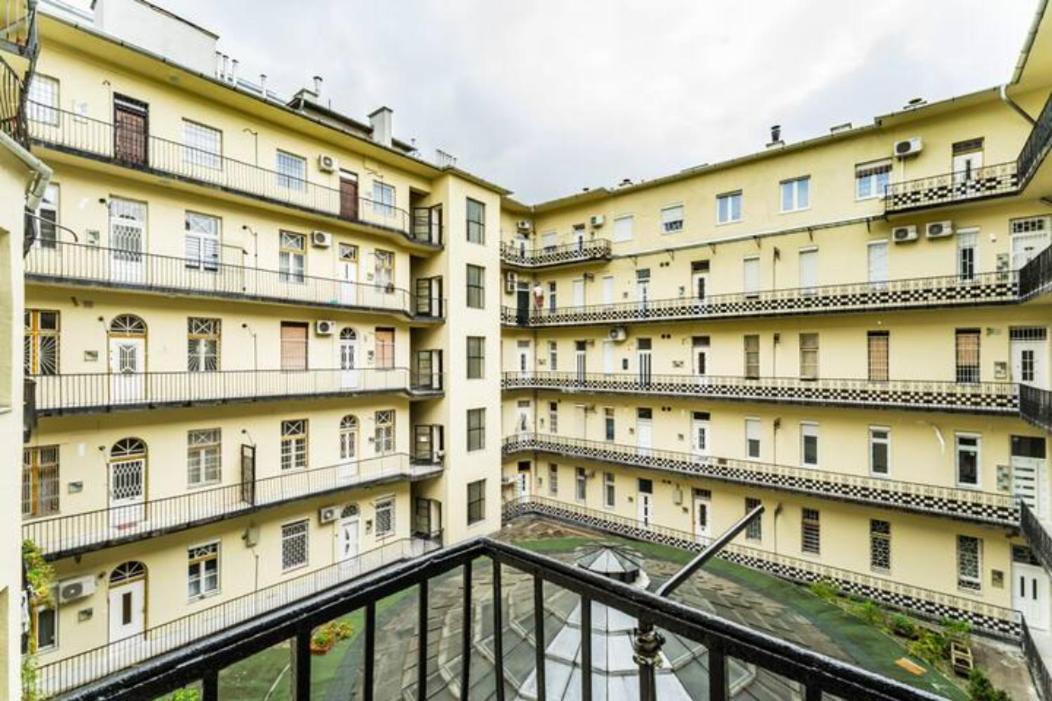 Hi-Bp Design Home Apartments In The Heart Of Budapest Bagian luar foto