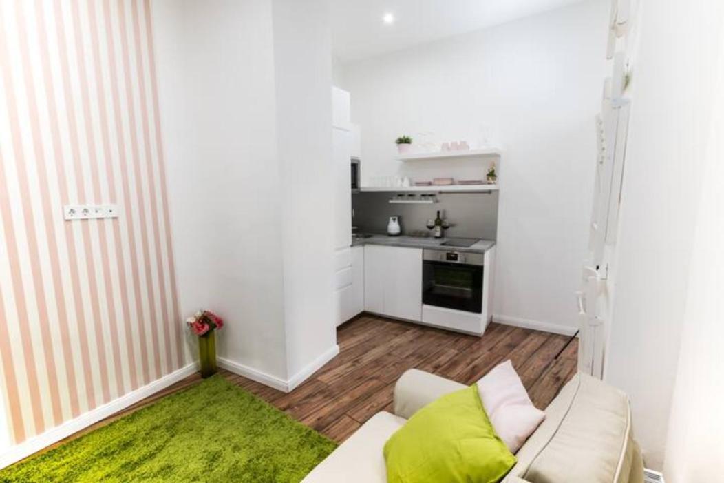 Hi-Bp Design Home Apartments In The Heart Of Budapest Bagian luar foto
