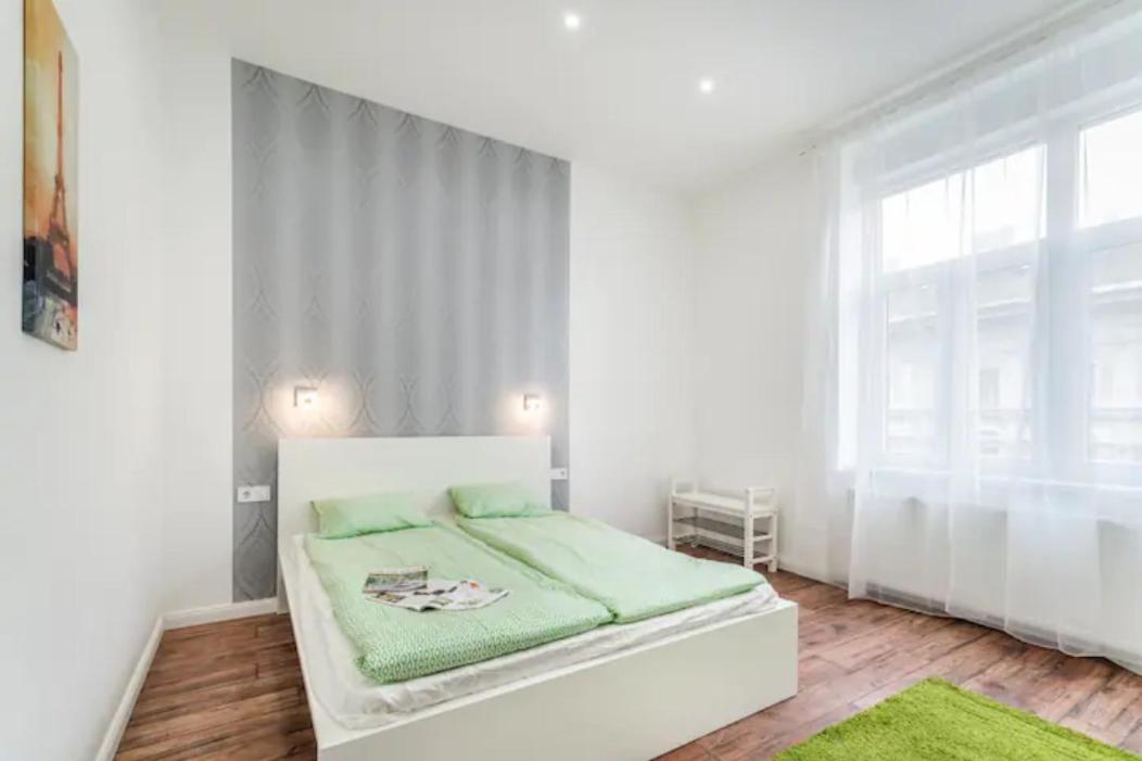 Hi-Bp Design Home Apartments In The Heart Of Budapest Bagian luar foto
