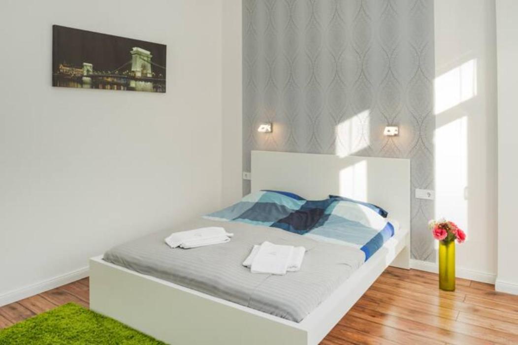 Hi-Bp Design Home Apartments In The Heart Of Budapest Bagian luar foto